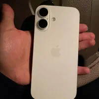 آیفون ۱۶ نرمال