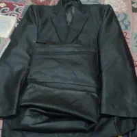 کت وشلوار