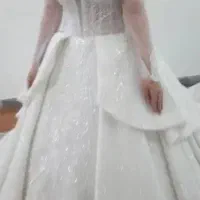 تعدادی ۷عدد لباس عروس نو نو تن اول