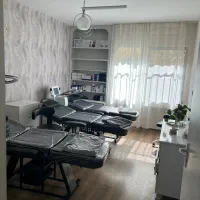 اجاره لاین ناخن .مژه.فشیال|اجارهٔ دفتر کار، اتاق اداری، مطب|اصفهان, خانه اصفهان|دیوار