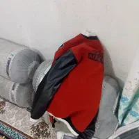 کاپیشن|کفش و لباس بچه|دهدشت, |دیوار