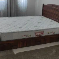 تخت خواب دو نفره