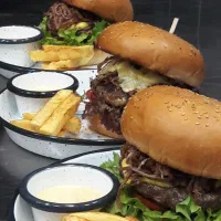 آموزش اشپزی وراه اندازی صفرتاصدکافه رستوران|استخدام خدمات فروشگاه و رستوران|الیگودرز, |دیوار