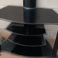 میز زیر تلویزیون