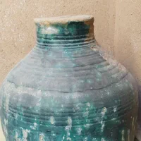 خمره یا کوزه|کلکسیون اشیاء عتیقه|یزد, |دیوار