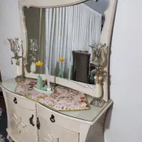 آینه کنسول و شمعدان