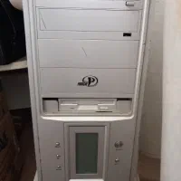 کامپیوتر و کیس و موس و کیبرد