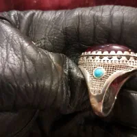 انگشتر قدیمی با تراش دست رکاب کار شده وتک