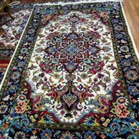 یک قطعه فرش سالاری هریس