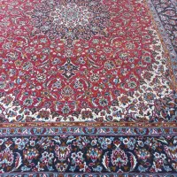 تعدادی فرش سالم بدون پوسیدگی و پارگی