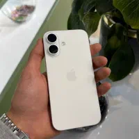 آیفون ۱۶ نرمال