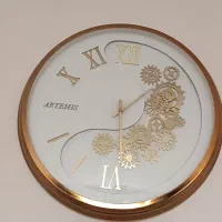 ساعت دیواری