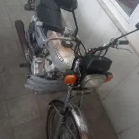 موتورسیکلت 125