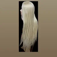 دختر موطلایی ۶۰سانت