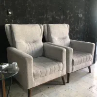 دو عدد مبل تک نفره