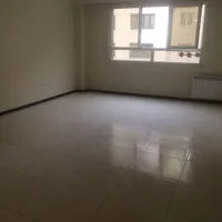 اجاره آپارتمان ۹۳ متری ۲ خوابه در نازی آباد