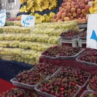 کارگر .کارگر ساده.بارچین .فروشنده.