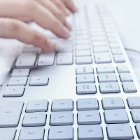 کافی نت و خدمات کامپیوتری افق