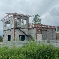 ۳۰۰ متر زمین ۱۱۰ متر بنا نیمه کاره خرم آباد