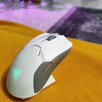 ماوس گیمینگ Razer Viper Ultimate + داک شارژ|قطعات و لوازم جانبی رایانه|کرج, شهر جدید اندیشه|دیوار