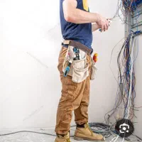 نیازمند برقکار ماهر و نیمه ماهر