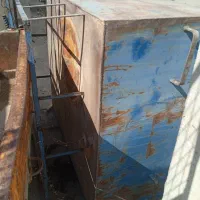 تانکر آهنی چهار گوشه