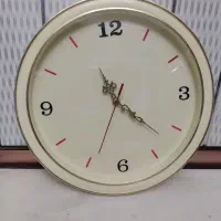 فروش یک عدد ساعت دیوار درحد نو