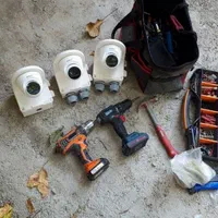 تعمیرات تخصصی انواع دوربین مداربسته و دزدگیر|خدمات پیشه و مهارت|همدان, |دیوار