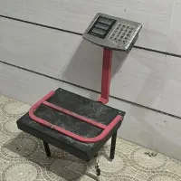ترازو ۳۰۰ کیلویی