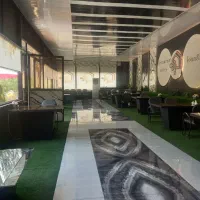 یک همکارخانم ضرفشور از ساعت۱۰تا ۵سرویس دارد