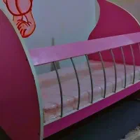 تخت خواب کودک نوزاد با آغوشی و کیسه خواب وبالش