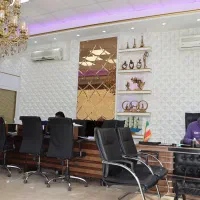 مشاور خانم حرفه ای با پایه ۲۰ م در املاک|استخدام اداری و مدیریت|باقرشهر, |دیوار