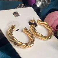 گوشواره- النگو و پابند آلمانی‌