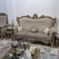 مبل سلطنتی ۷ نفره|مبلمان خانگی و میز عسلی|تولم شهر, |دیوار