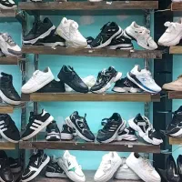 کتونی|کیف، کفش، کمربند|بجنورد, |دیوار