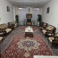 مبل، میزنهارخوری ، میز تلوزیون. دو تخته فرش|مبلمان خانگی و میز عسلی|شیراز, شهرک یاس طلاییه|دیوار