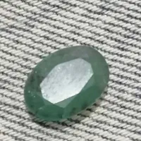فروش زمرد 8ونیم قیراطی درشت.