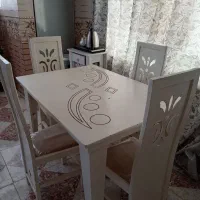 میز نهارخوری چهارنفره