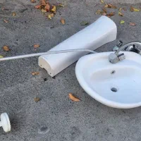 وسایل. سرویس. بهداشتی. و حمام