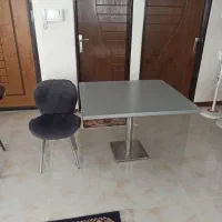فروش تعدادی میز و صندلی(قیمت تعداد کل)