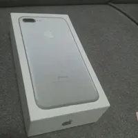 اپل iPhone 8 با حافظهٔ ۱۲۸ گیگابایت