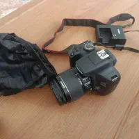 دوربین کنون