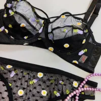 مشکی زیرفنر توری