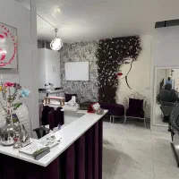 اجاره-تخت-و-صندلی-سالن-زیبایی