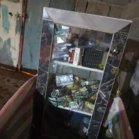 دکه سیگاری سیگاری فروشی ویترن سیگاری