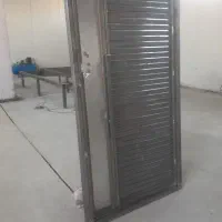 ساخت انواع درب و پنجره فلزی کف قیمت|خدمات پیشه و مهارت|بروجن, |دیوار