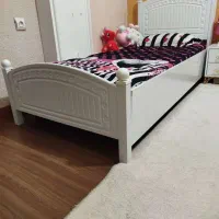 تخت یک نفره