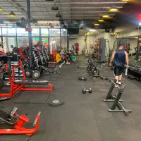 نیروی خدمات باشکاه اقایان