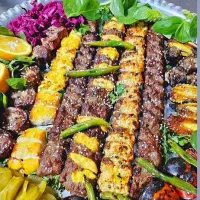 مهماندار رستوران.خانم