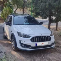 خودرو اطلس با سانروف